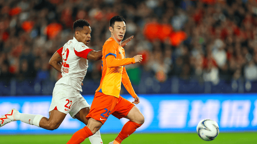 他不仅愿意 他不仅愿意